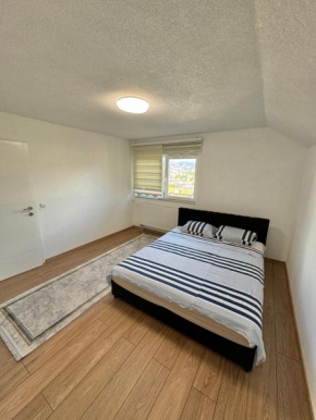 Room Ejna 3